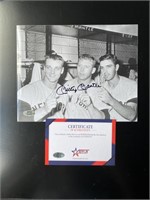 MICKEY MANTLE SIGNED AUTOGRAPHED PHOTO