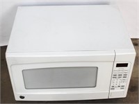 GE microwave - white