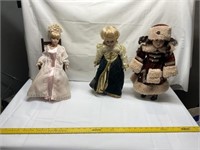 Vintage Dolls - Avon Mother's Day - House Of