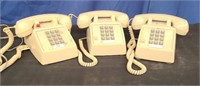 Box - Emerson Cd/Radio - 3 Desk Phones