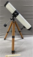 Crescent Telescope