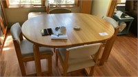 Dining Room Table 6 Chairs Approximately 59”x41”