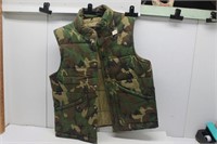 Weather Wise Size M Camouflage Vest