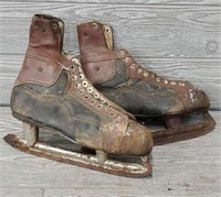 Vintage Mens Ice Skates