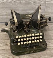 Antique Oliver Company Typewriter