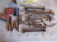 wrenches & hand tools