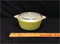 Pyrex CRAZY DAISY #472 Casserole with Lid
