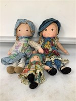 3 Cloth Holly Hobbie Dolls   Needs cleaning
