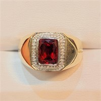 $5500 10K  Garnet(5ct) Diamond(0.12ct) Ring
