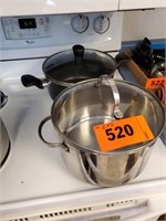 2 X'S BID COVERED COOKING POTS