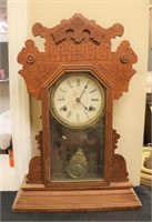 Vintage wooden kitchen clock w/ key
