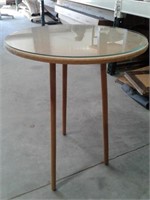 Tripod Table