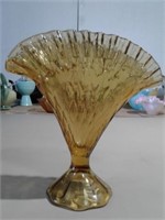 Italian Diamond Optic Amber Glass Fan Vase