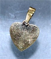 14K Gold Heart Charm ~ 1.4 grams