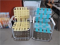 (2) VINTAGE LAWN CHAIRS