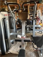 Lat Pull Down Machine