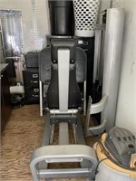 Leg press machine