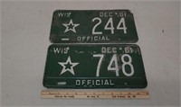 2 1961 WI Police license plates
