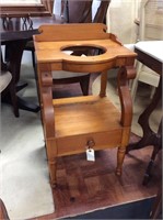 Wash basin table with drawer