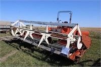 IHC 230 Swather SN: C000512