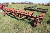 IHC 133 4RW 3Pt Cultivator