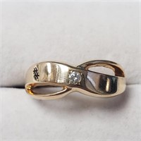 $1400 14K  Diamond(0.05ct) Ring