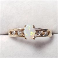 $1200 14K  Opal Diamond(0.09ct) Ring
