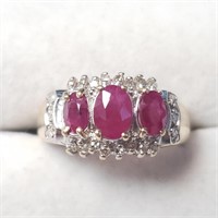 $1200 10K  Ruby(1.7ct) Diamond(0.25ct) Ring