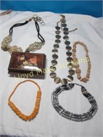 Fashion / Costume Jewelry & Wood Trinket Box