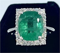 $14,380 5.61 cts Colombian Emerald Diamond Ring