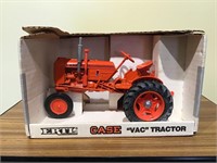 CASE VAC TRACTOR DIECAST