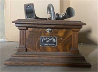 Antique Victor Record Player Talking Machine