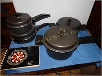 Miracle Maid Cookware w/manual largest is 8"d