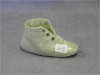 RW Baby shoe with zinc glaze