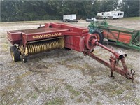 NEW HOLLAND HAYLINER 310 BALER