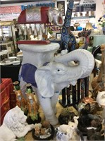 Elephant table/plant stand