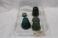 Lot of Glas Insulators and wights