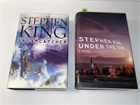 LOT OF 2 STEPHEN KING HARDCOVER BOOKS - UNDER THE