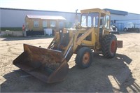 Case Construction King 580 Gas Tractor