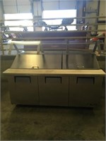 Cold make table 60Wx34D 57H Food Service
