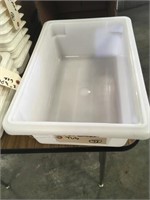 3 gallon cambro tub white Food Service