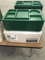 Green lunch trays Carlisle 10Dx14W  6 compartment