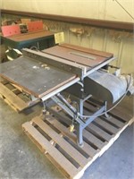 Rockwell  Table Saw Gray Rockwell Delta Power