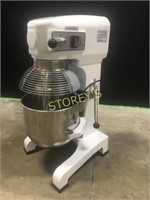 New Commercial 20Qrt Mixer In Crate