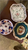 Three price lot porcelain dishes