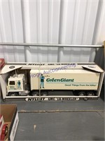 NYLENT GREEN GIANT SEMI IN BOX