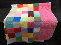 VINTAGE PATCHWORK QUILT, 74’’ BY 86’’