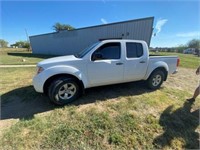 2012 Nissan Frontier SV 4x4 4-Door *Rebuilt Title*