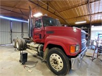 2002 Mack Truck Tandem Duals Mack Eng Runs 10