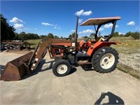 Zetor 332 Tractor w/Loader-As Is